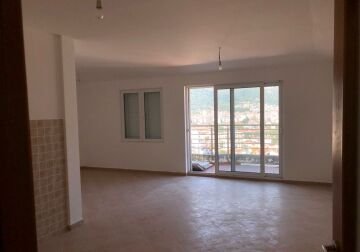 Apartment For Sale in Budva Konosevina, 2 Bedrooms, 78 m²  sea view